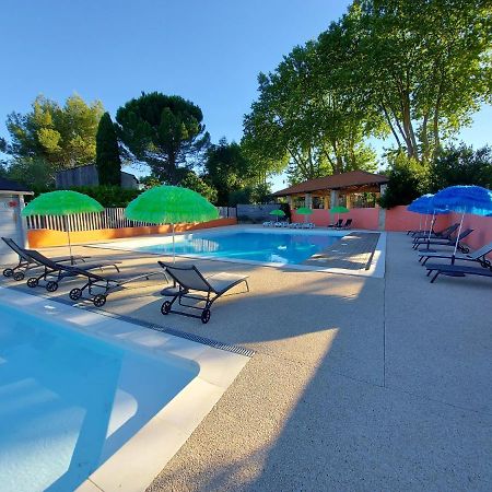 Camping Le Pre Saint-Andre Souvignargues Buitenkant foto