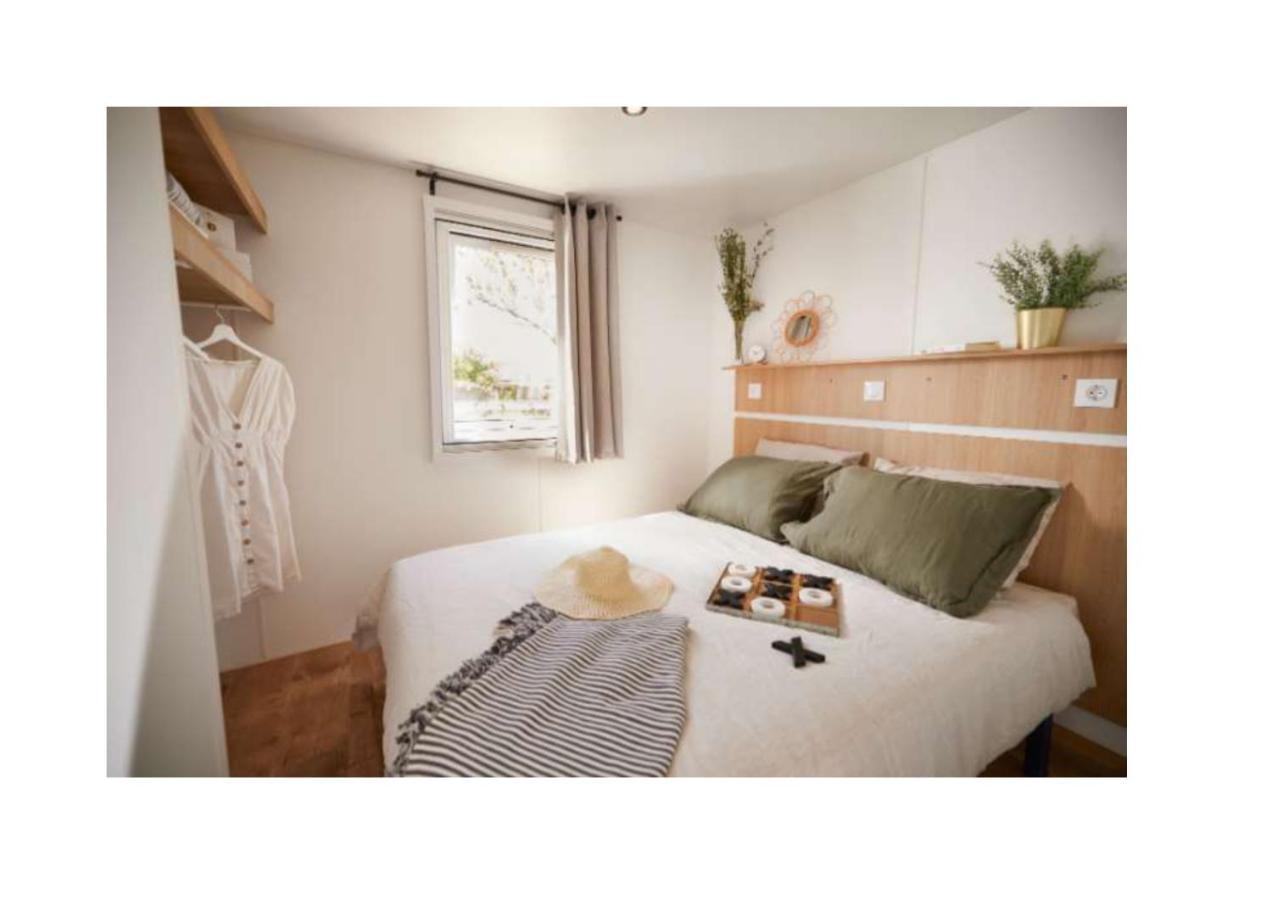 Camping Le Pre Saint-Andre Souvignargues Buitenkant foto
