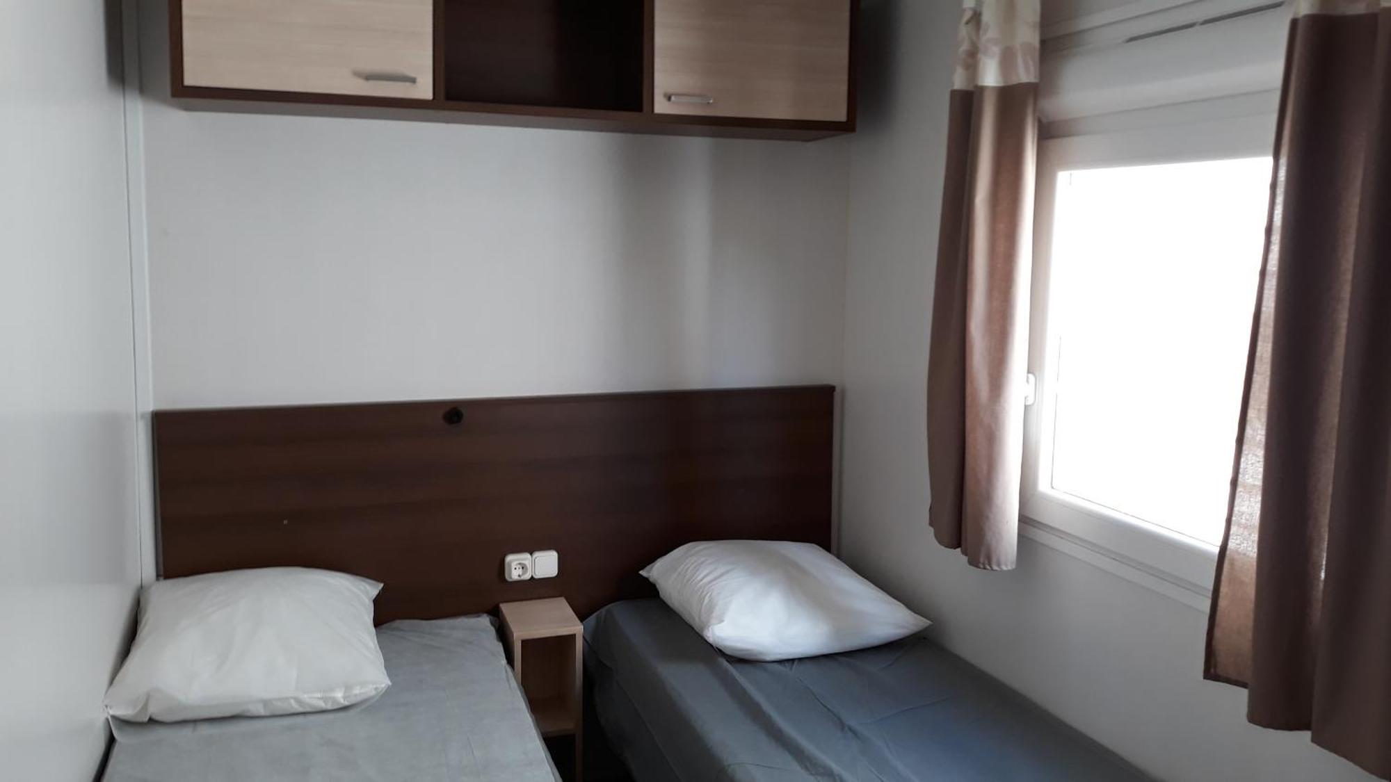 Camping Le Pre Saint-Andre Souvignargues Kamer foto