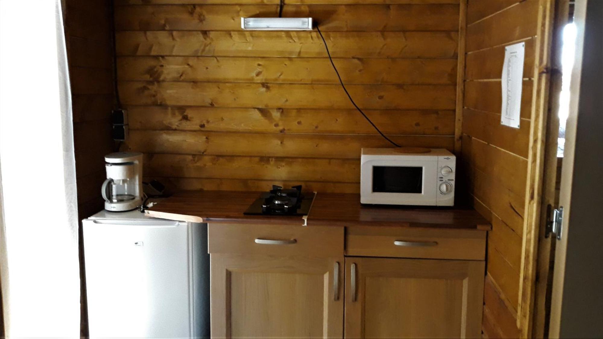 Camping Le Pre Saint-Andre Souvignargues Kamer foto