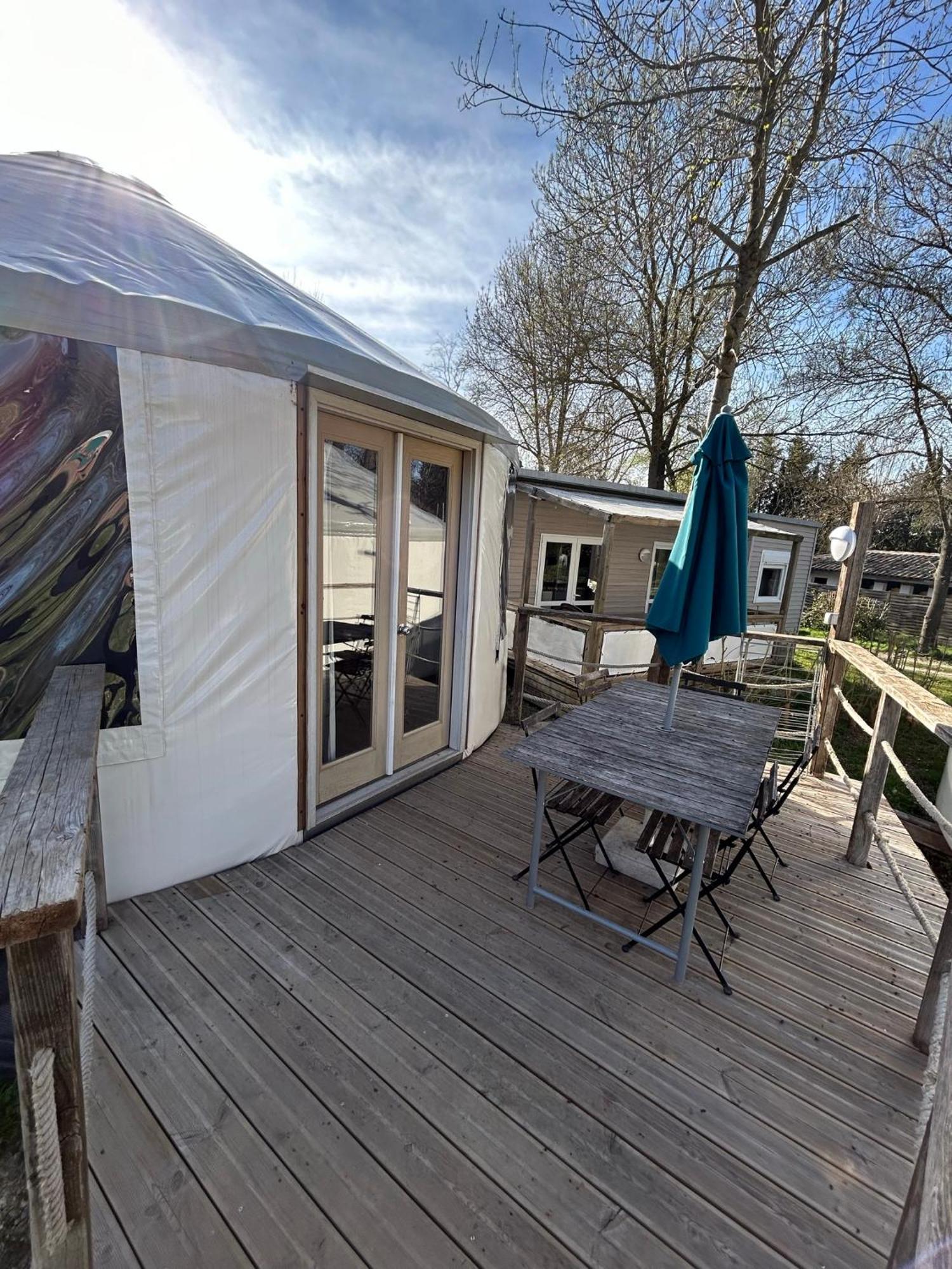 Camping Le Pre Saint-Andre Souvignargues Buitenkant foto