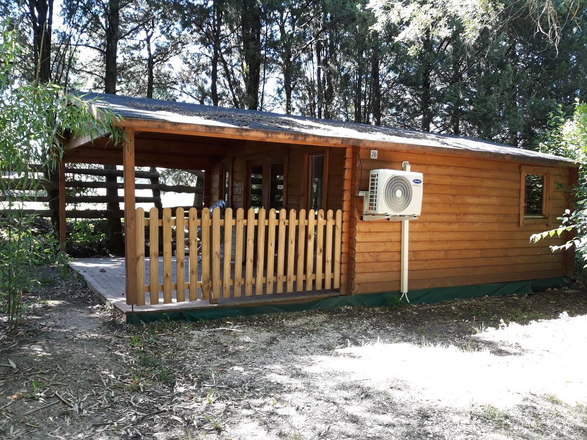 Camping Le Pre Saint-Andre Souvignargues Buitenkant foto